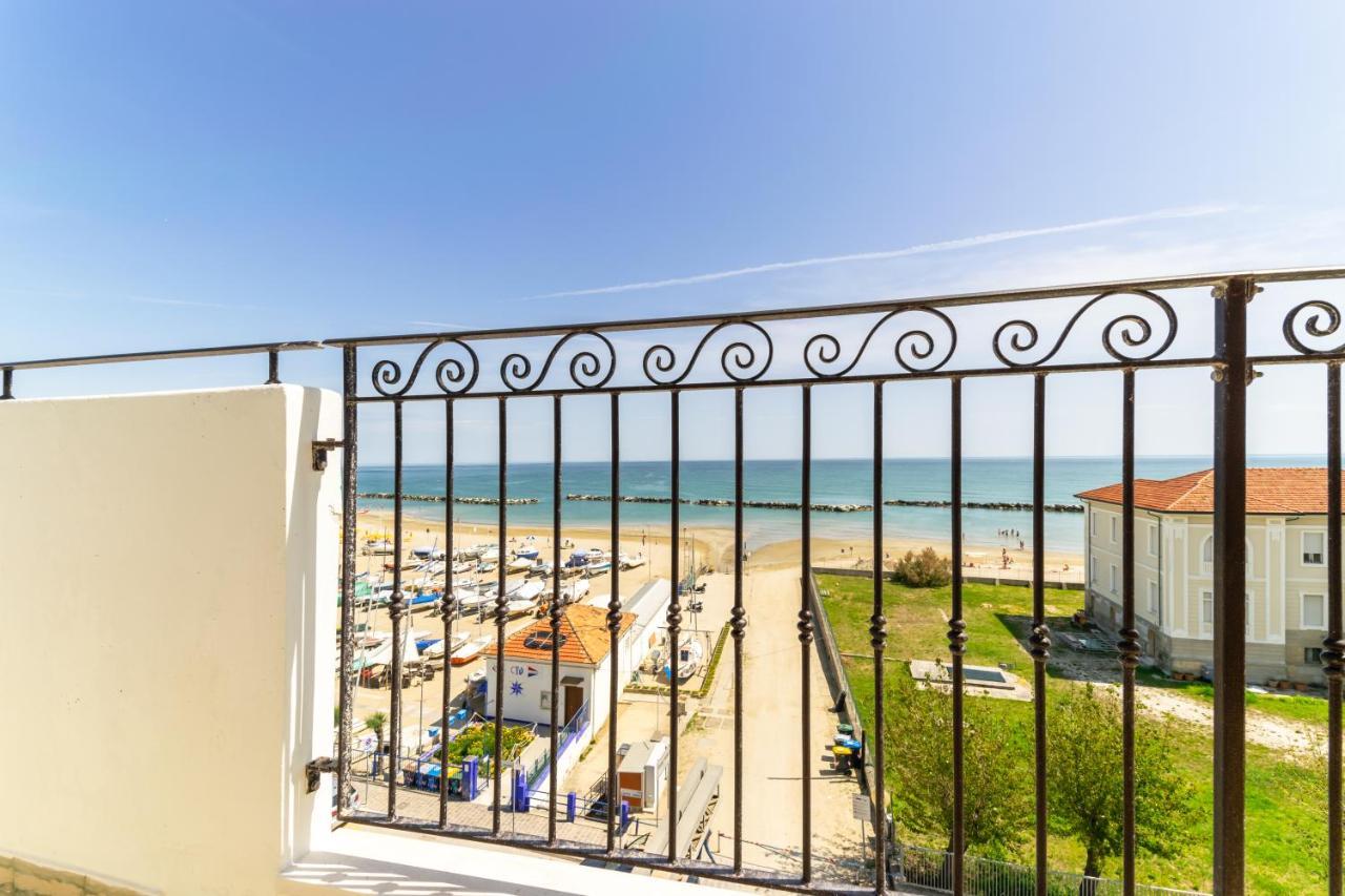Hotel Albatros Rimini Eksteriør bilde